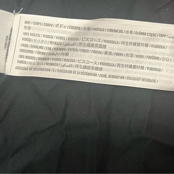 Abercrombie & Fitch Black & White Printed Short Sleeve Flutter Ruffle Wrap Dress - Picture 10 of 11